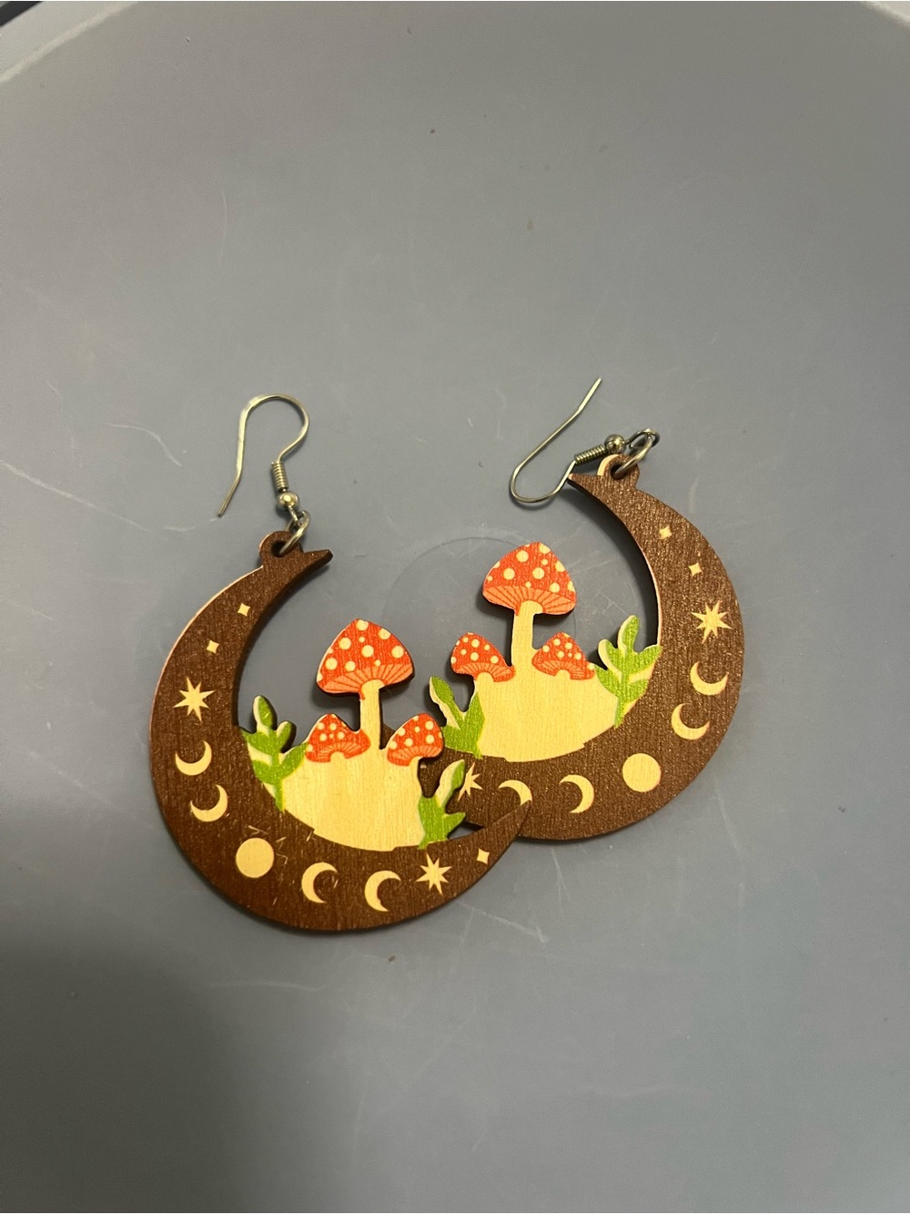 Wooden Moon Mushroom Earrings - Brown & Red